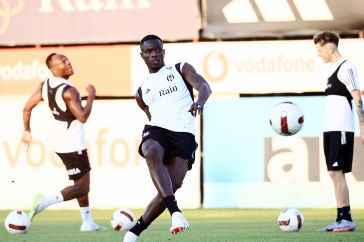 Beşiktaş, Trabzonspor ma&ccedil;ı hazırlıklarına devam etti