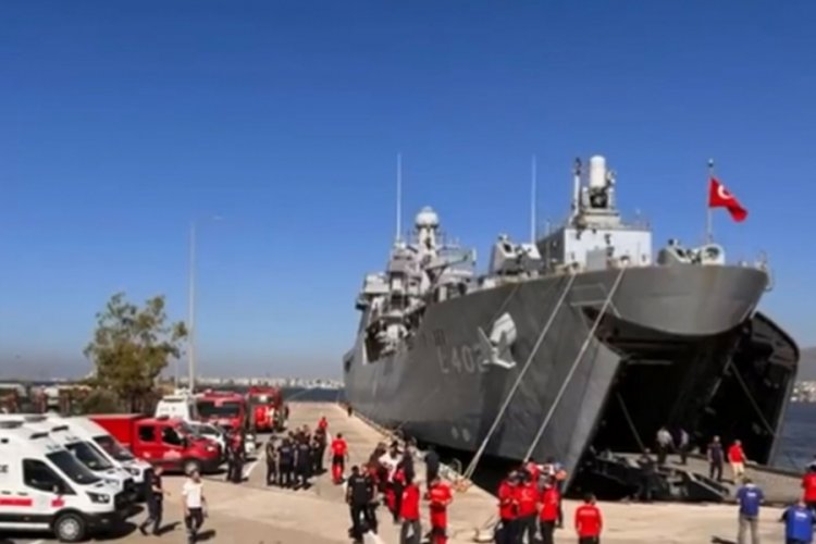 TSK'nın TCG Sancaktar ve TCG Bayraktar gemileri Libya'da