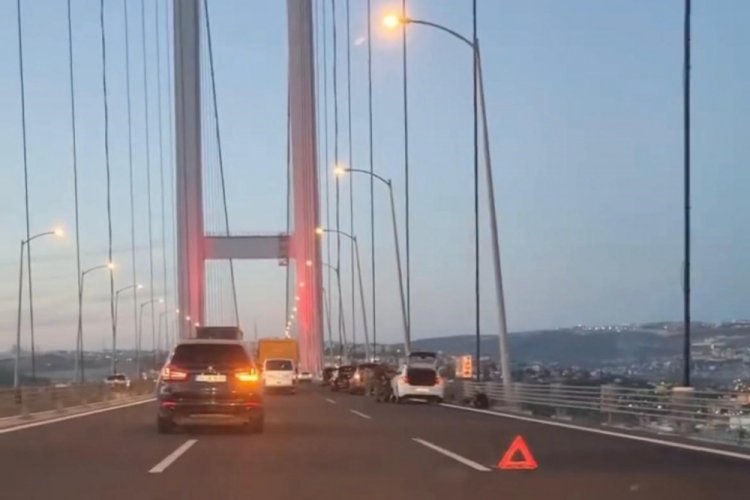 Osmangazi K&ouml;pr&uuml;s&uuml;nde &ccedil;ok sayıda aracın lastikleri aynı anda patladı