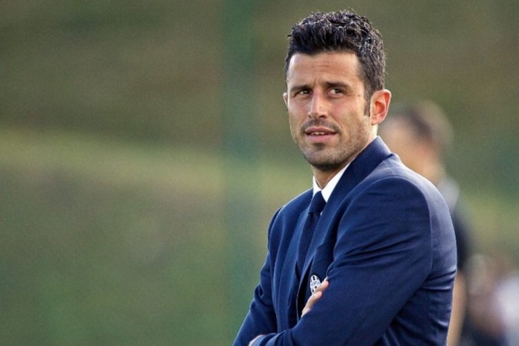 Olimpik Lyon'un yeni teknik direkt&ouml;r&uuml; Fabio Grosso oldu