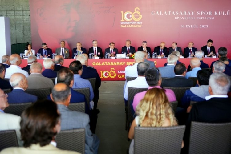 Galatasaray'da eyl&uuml;l ayı olağan divan kurulu toplantısı yapıldı