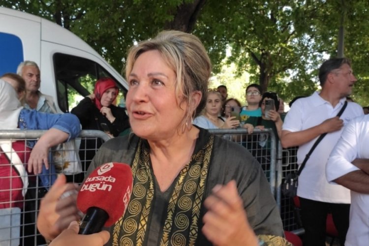 &Uuml;nl&uuml; şef Sahrap Soysal: Bu şehrin mutfağı olağan&uuml;st&uuml;