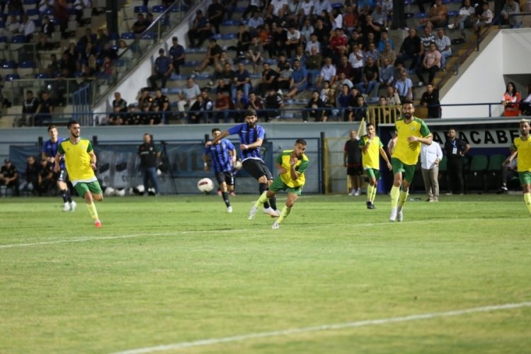 Karacabey Belediyespor, Adıyaman FK'ya 1-0 mağlup oldu