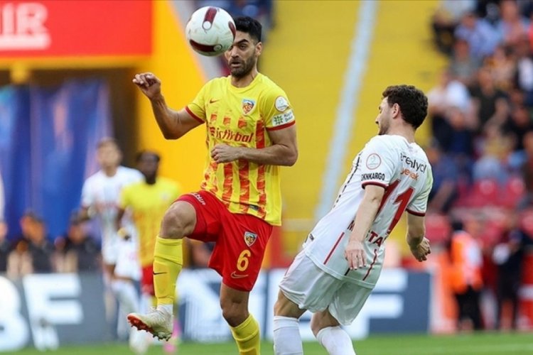 Kayserispor evinde 2 golle galip geldi