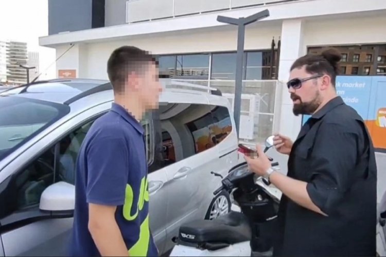 &Ccedil;aldıkları motosikletler ile adliyeye gelip duruşmaya katıldılar