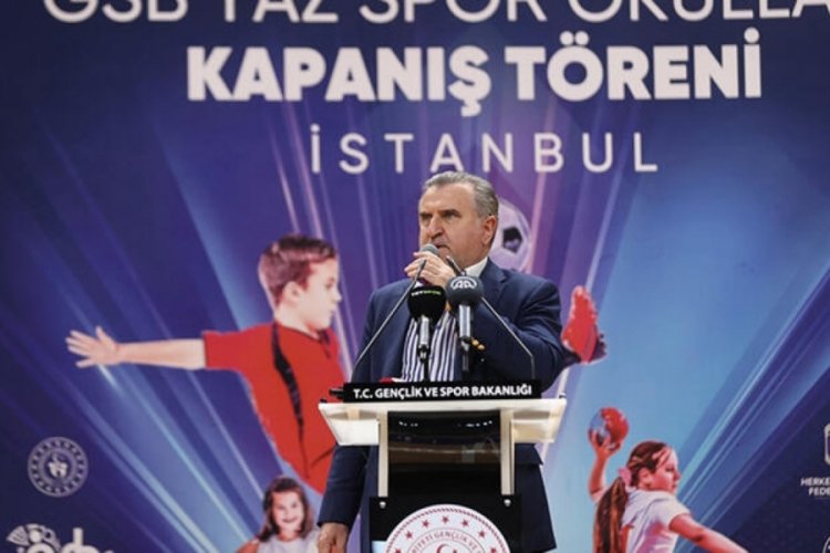 Bakan Bak: Bu yaz tesislerimizde 4 milyon gencimizle bir araya geldik