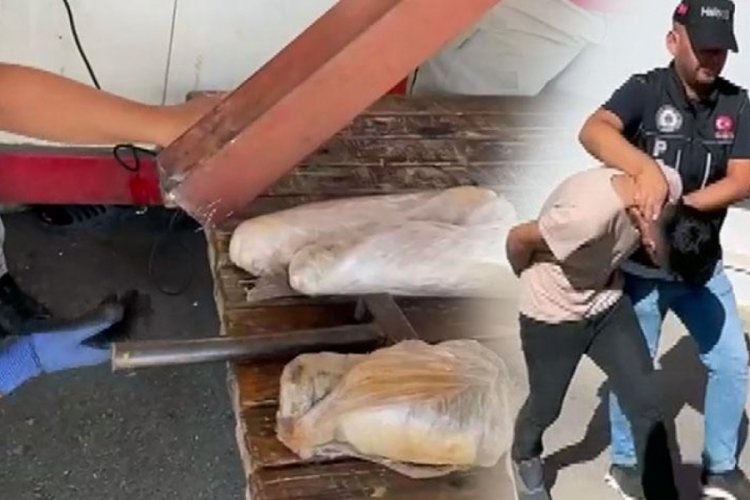 Adana'da ara&ccedil;ta 1 kilo esrar ele ge&ccedil;irildi!