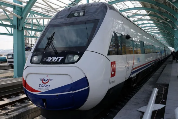 Y&uuml;ksek hızlı tren biletlerine zam