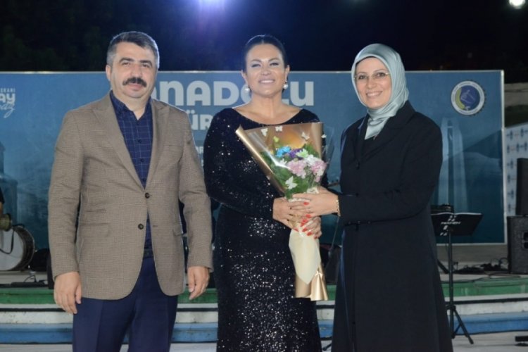 Bursa Yıldırım'da Anadolu K&uuml;lt&uuml;r Ş&ouml;leni yapıldı