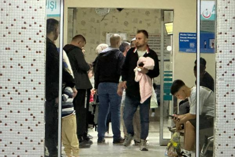 Bartın'da 18 kişi zehirlenme ş&uuml;phesiyle hastaneye kaldırıldı!