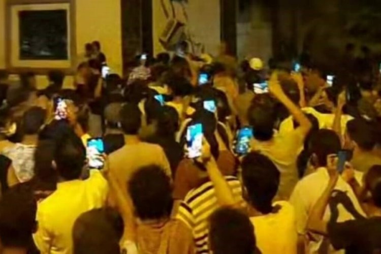 Libya'da halk yetkilileri istifaya &ccedil;ağırdı
