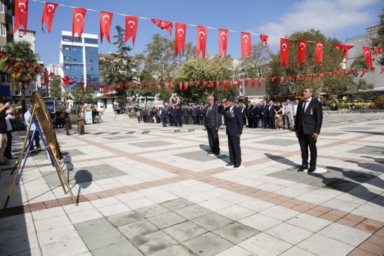 Orhangazi'de 19 Eyl&uuml;l Gaziler G&uuml;n&uuml; resmi kutlama t&ouml;reni yapıldı