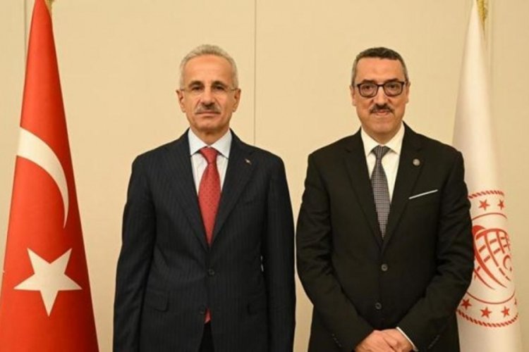 Bakan Uraloğlu a&ccedil;ıkladı! IRF D&uuml;nya Kongresi, T&uuml;rkiye'de d&uuml;zenlenecek