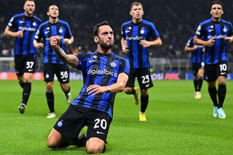 Hakan &Ccedil;alhanoğlu sakatlandı