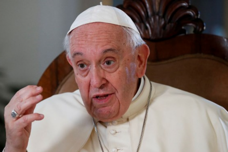 Papa Franciscus: D&uuml;nya n&uuml;kleer savaşın eşiğinde