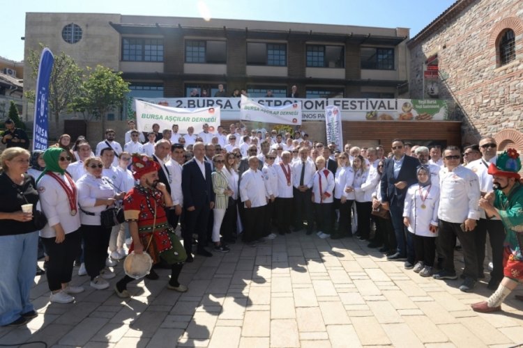 Bursa Gastronomi Festivali'nin coşkusu t&uuml;m şehre yayıldı