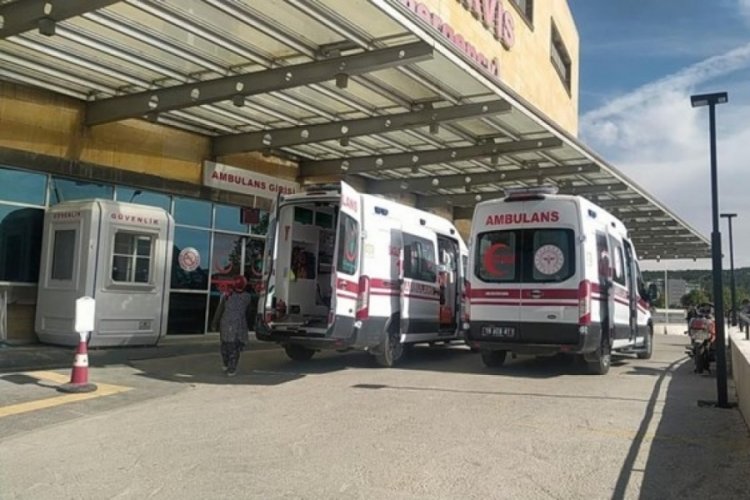 2 aylık bebek balkondan d&uuml;ş&uuml;p &ouml;ld&uuml;: Anne g&ouml;zaltında