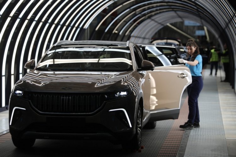 Togg'da teslimatlar hızlanıyor: Gemlik'teki fabrikada &uuml;retim &ccedil;ift vardiya yapılmaya başlandı
