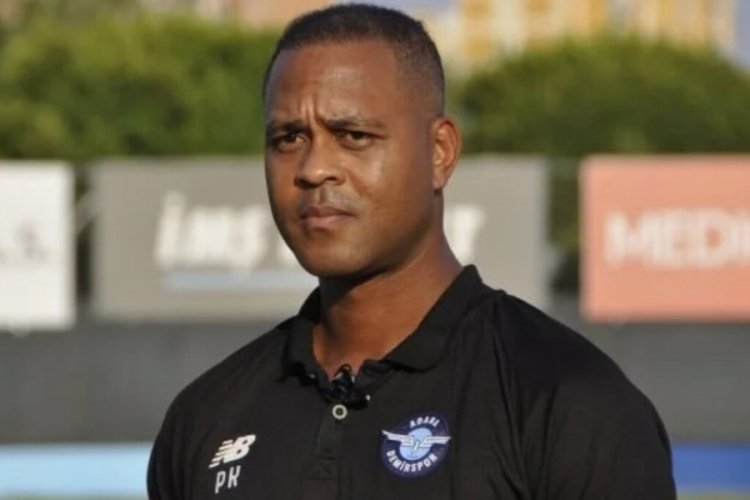 Patrick Kluivert'dan Mario Balotelli a&ccedil;ıklaması