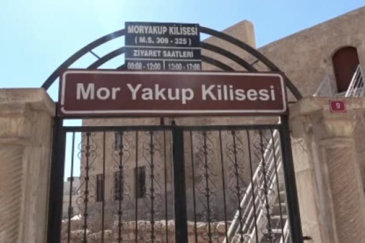 Mardin'de 2 dini buluşturan y&uuml;zyıllık tarih!