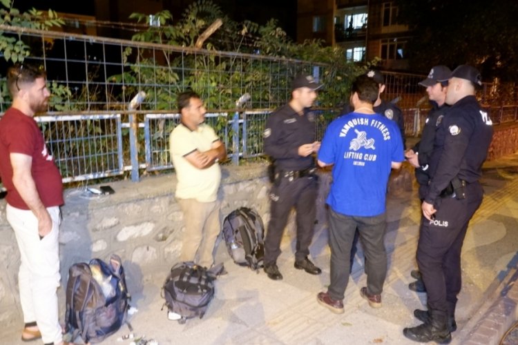 Edirne'de 41 d&uuml;zensiz g&ouml;&ccedil;men yakalandı