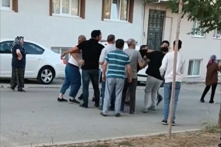 Bursa'da komşular arasındaki tartışma kavgaya d&ouml;nd&uuml;!