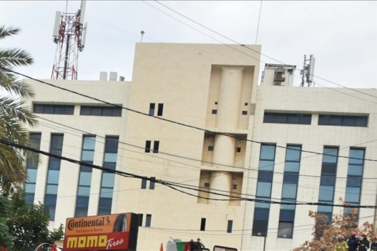 ABD'nin Beyrut B&uuml;y&uuml;kel&ccedil;iliği binasına silahlı saldırı
