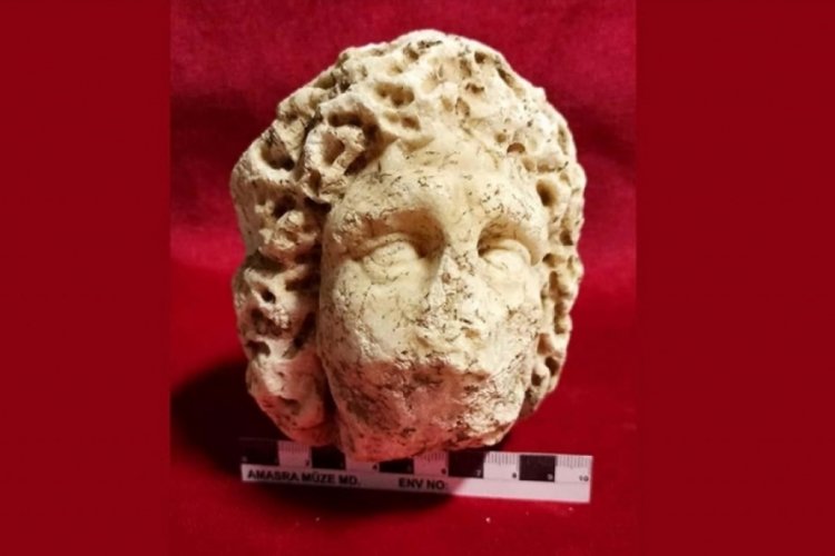 Bartın'daki kazı &ccedil;alışmalarında tarihi heykel başı bulundu