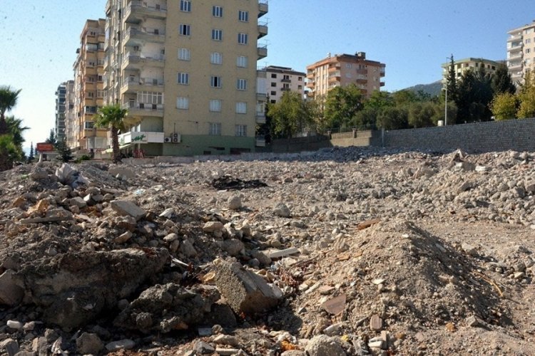 Ezgi Apartmanı soruşturmasında ş&uuml;pheliler hala yakalanmadı