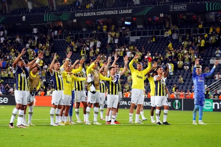 Fenerbah&ccedil;e galibiyet serisini 11 ma&ccedil;a &ccedil;ıkardı