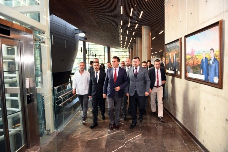 MHP Osmangazi'den D&uuml;ndar'a ziyaret