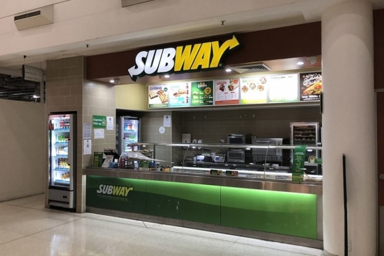 Sandvi&ccedil; zinciri Subway 7 cm'lik mini sandvi&ccedil; &ccedil;ıkardı!