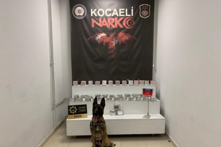 TEM otoyolunda yakıt deposuna gizlenmiş 21 kilogram eroin ele ge&ccedil;irildi!