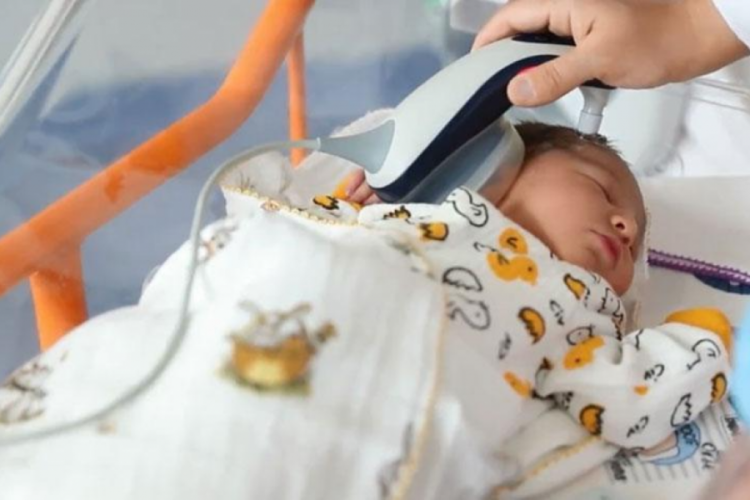 Bakan Koca duyurdu: Her yıl 2 milyon evladımıza işitme testi yapıyoruz