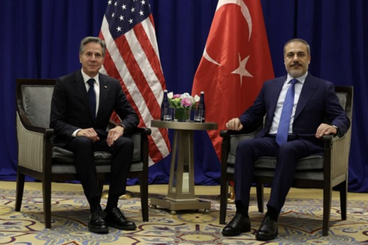 Bakan Fidan, ABD'li mevkidaşı Antony Blinken ile g&ouml;r&uuml;şt&uuml;