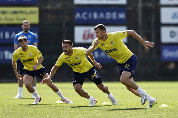 Fenerbah&ccedil;e, Alanyaspor'un konuğu olacak