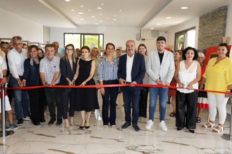 Cumhuriyetin 100. yılında Mudanya'da resim sergisi