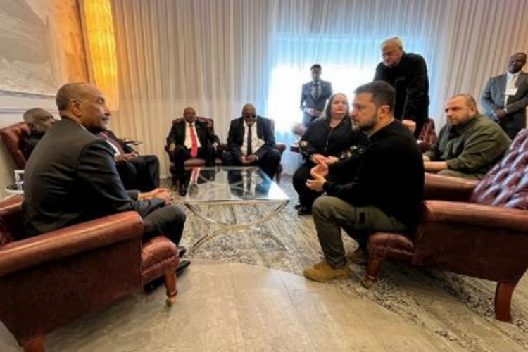 Zelenski, Sudan Konsey Başkanı el-Burhan'la bir araya geldi
