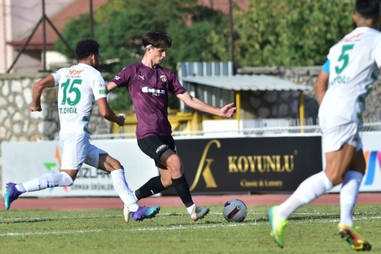 İneg&ouml;lspor, Alag&ouml;z Holding Iğdır Futbol Kul&uuml;b&uuml;'ne mağlup oldu
