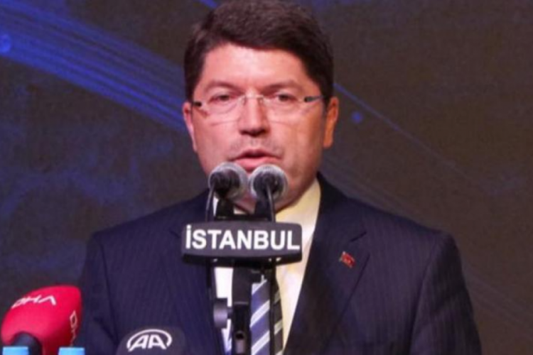 Bakan Tun&ccedil;'tan Kılı&ccedil;daroğlu'na tepki!