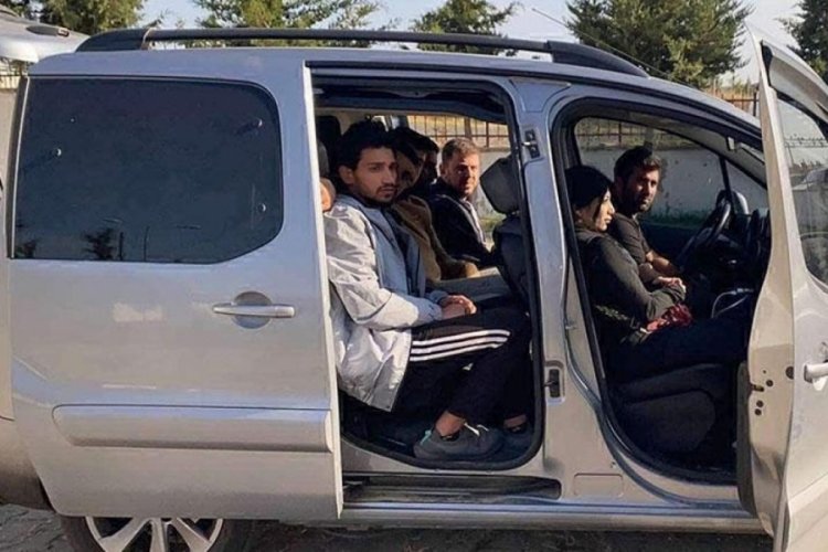 Edirne'de 178 g&ouml;&ccedil;men yakalandı, 87 organizat&ouml;r tutuklandı