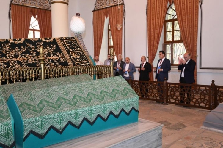 Bursa'da Birlik &uuml;yeleri Hisar ve Hanlar B&ouml;lgesi'ni gezdi
