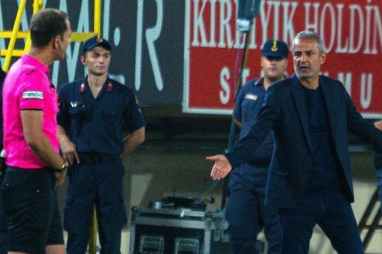 Fenerbah&ccedil;e'den penaltı isyanı ve hakem tepkisi!