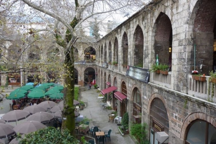 Meteoroloji'den haftanın ilk g&uuml;n&uuml; i&ccedil;in sağanak yağış uyarısı
