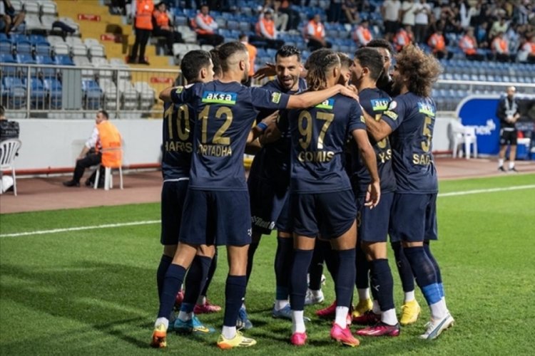 Kasımpaşa, Adana Demirspor'u 2-1 yendi