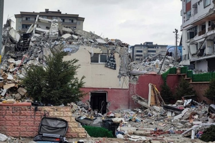 26 kişiye mezar olan binanın sorumluları i&ccedil;in 22,5 yıl hapis isteniyor