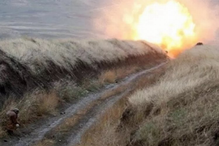 Karabağ'da mayın patladı: 2 Azerbaycan askeri şehit oldu