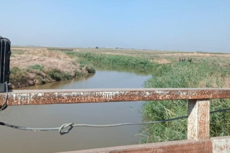 Sınırı ka&ccedil;ak yollarla ge&ccedil;meye &ccedil;alışırken boğuldu