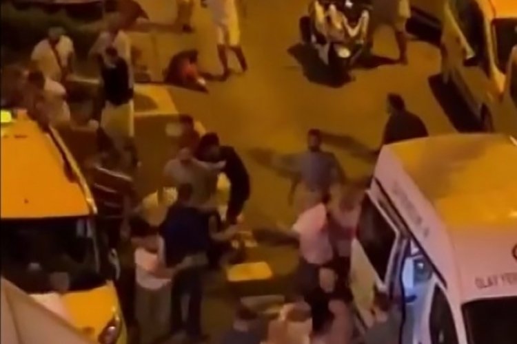 Muğla'da bir lokantada tatlı y&uuml;z&uuml;nden kavga &ccedil;ıktı! 14 kişiden 2'si tutuklandı