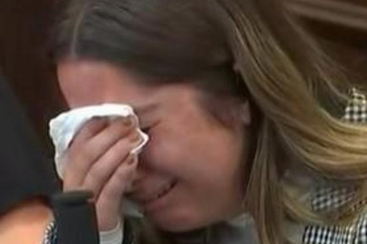 Annesini &ouml;ld&uuml;rd&uuml;, tavayla vahşet! Sırrı ortaya &ccedil;ıkınca krize girdi